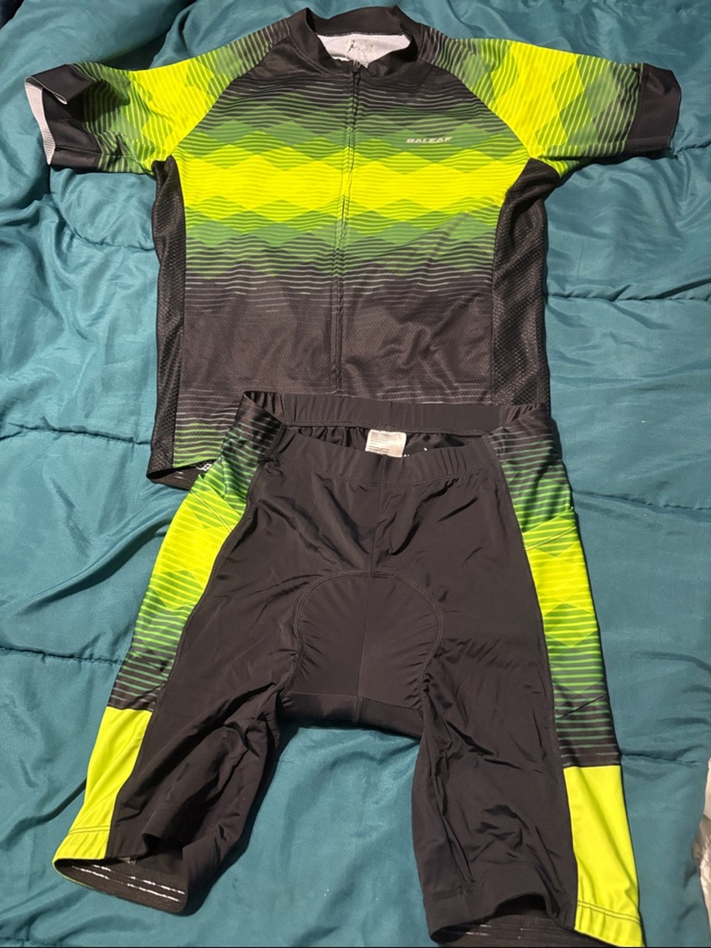 Baleaf - Cycling Jersey & Padded Tights / Shorts - Neon Yellow Green Gradient- L